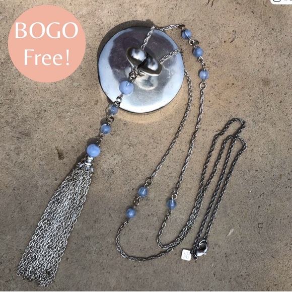 🪅 2 /$12 Banana Republic Silver Tassel Pendant Necklace with Blue Beads - Picture 2 of 9